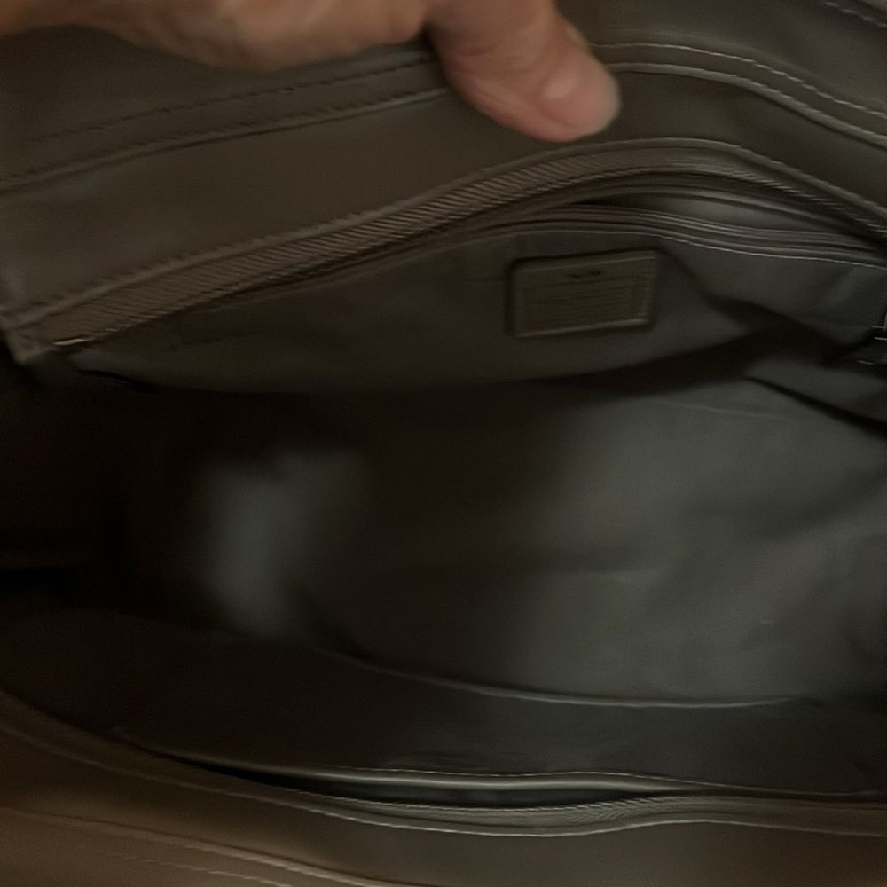 Coach Tan swagger 27 Leather Women's Bag - Picture 6 of 7